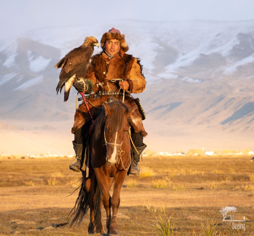 A photograph from the Art of Seeing Mongolia Golden Eagles & Gobi Desert adventures